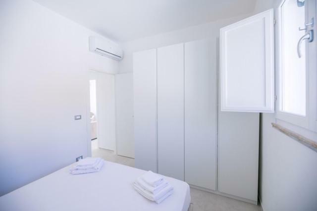 Total White Villa *